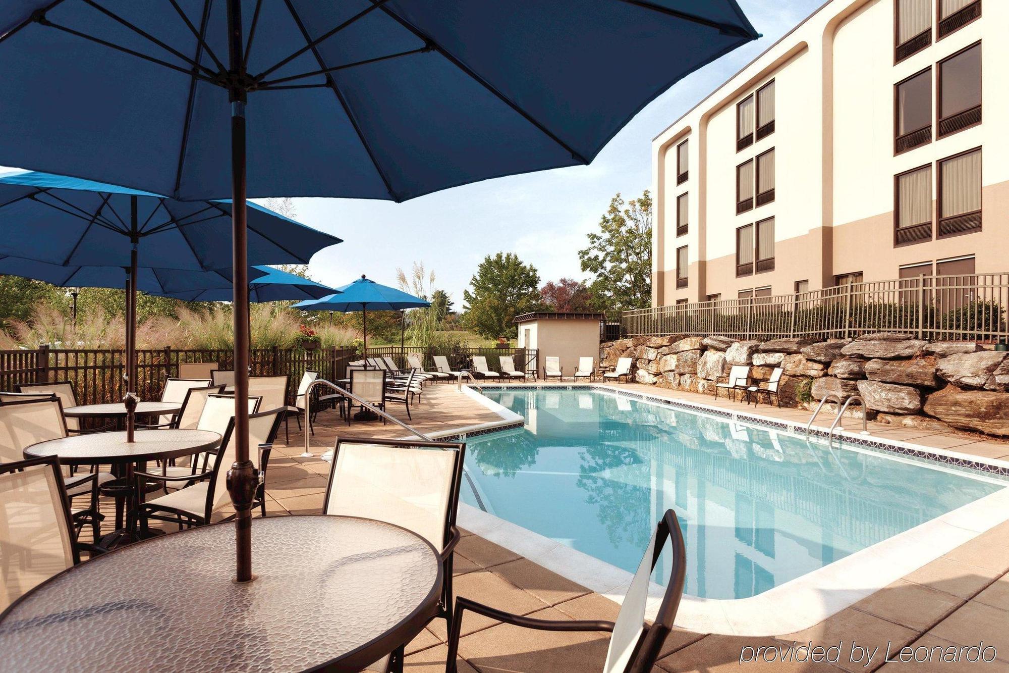 Hampton Inn Lancaster Fertility Buitenkant foto